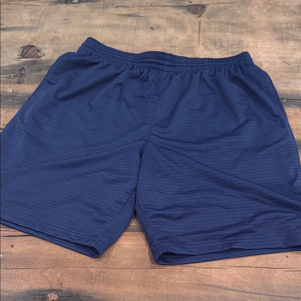 EUC Men’s Size 2XL Athletic Shorts from Academy